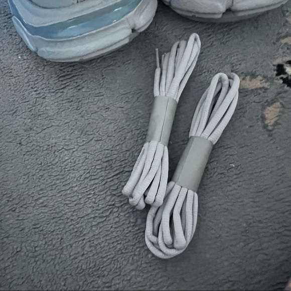 COPY - Balenciaga gray track trainer - Picture 2 of 6